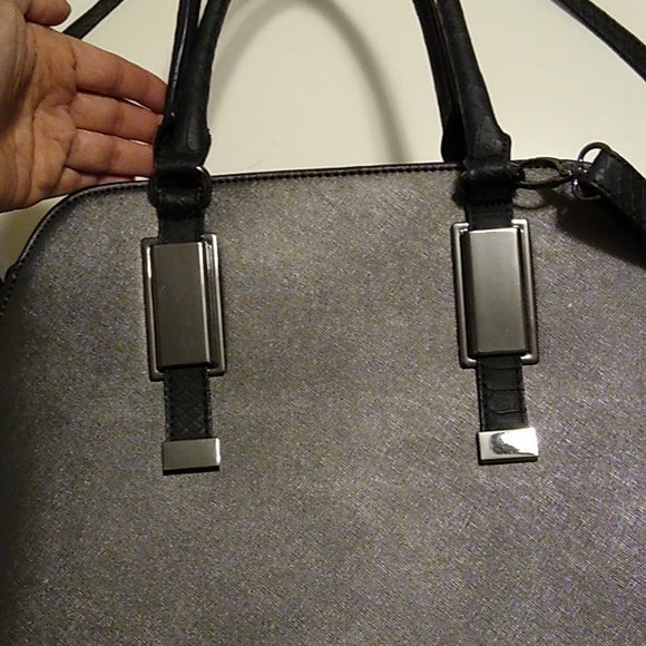 Aldo handbag in gorgeous gunmetal color - Picture 5 of 14